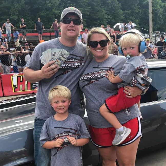 Meet Street Outlaws Lee Roberts! His Bio, Net Worth, Wife, Brother, Age