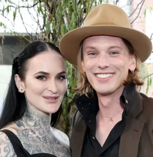 Who is Jess Moloney? Jamie Campbell Bower Biography, Age, Career, Girlfriend