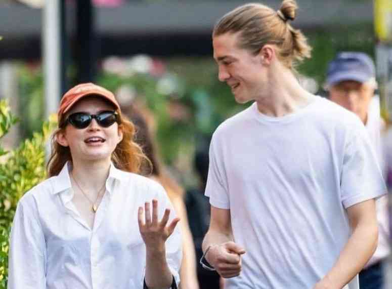 Meet Patrick Alwyn! Biography, Age, Height, Profession, Brother, Sadie Sink