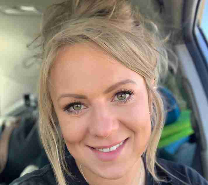 Meet Ice Cold Catch Caitlin Krause! Her Age, Net Worth, Married