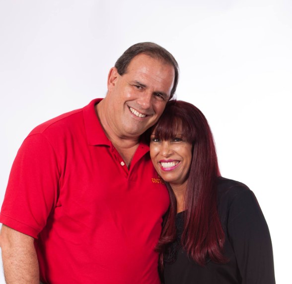 Meet Chris Leoni’s parents: Esteban and Xiomara Leoni!