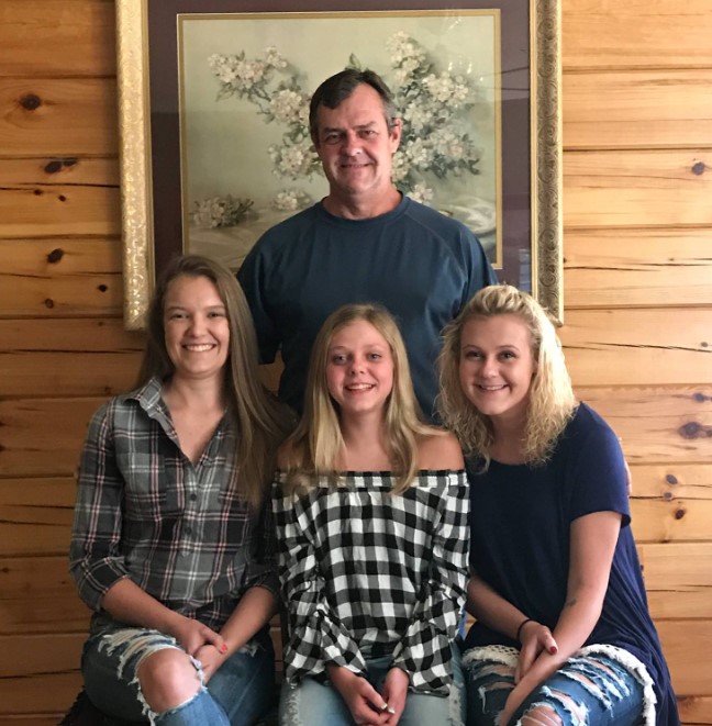 Meet Ken Palmer Kids: Brooke, Megan and Christen!